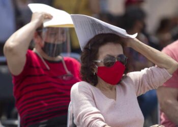 México suma 204 mil 399 defunciones por covid-19