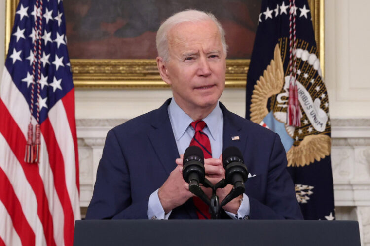 Llama Biden al senado a actuar en reforma de armas