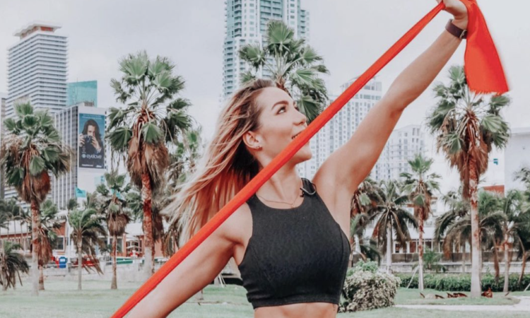 Frida Sofía dice que Luis Enrique Guzmán su abuelo es un mantenido