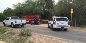 Mueren 2 en siniestro de propiedad en Texas.