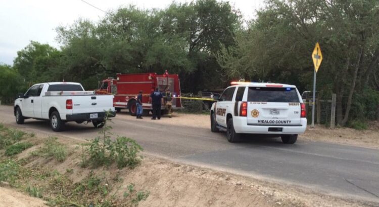 Mueren 2 en siniestro de propiedad en Texas.