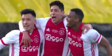 Ajax y Álvarez suman nuevo título