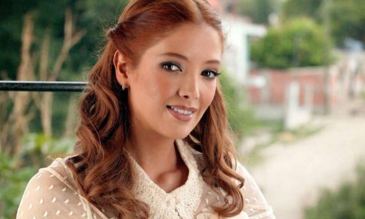 Adela Noriega reaparece en redes sociales muy guapa