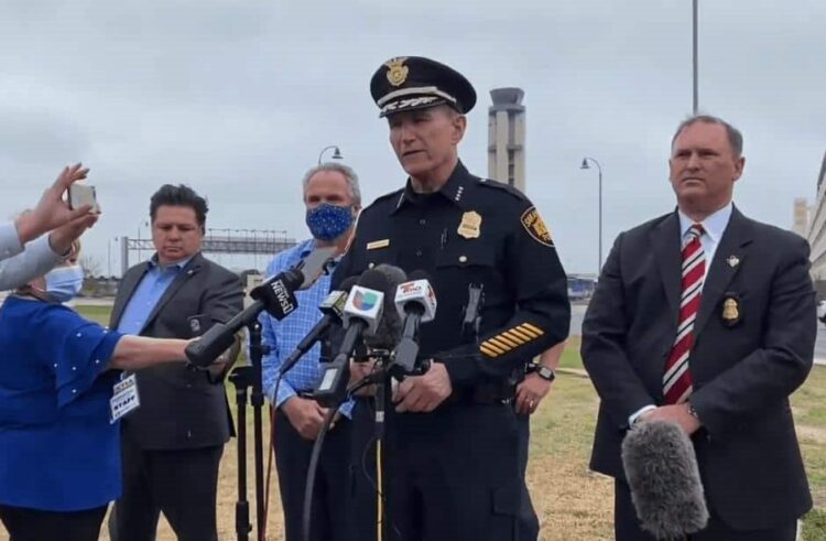 Joe Biden defiende el retiro de tropas de Afganistán