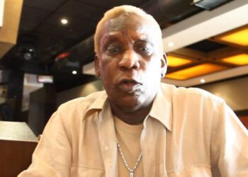 Fallece por causa del covid-19 Henry Stephen, pionero del rock en Venezuela