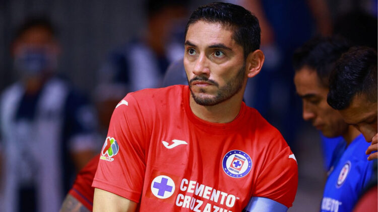 Cruz Azul está en pláticas con Orbelín y Jesús Corona