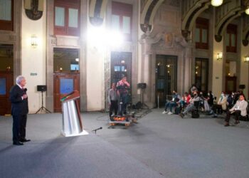 Exigirá AMLO a EU dejar de financiar a Mexicanos Contra la Corrupción e Impunidad