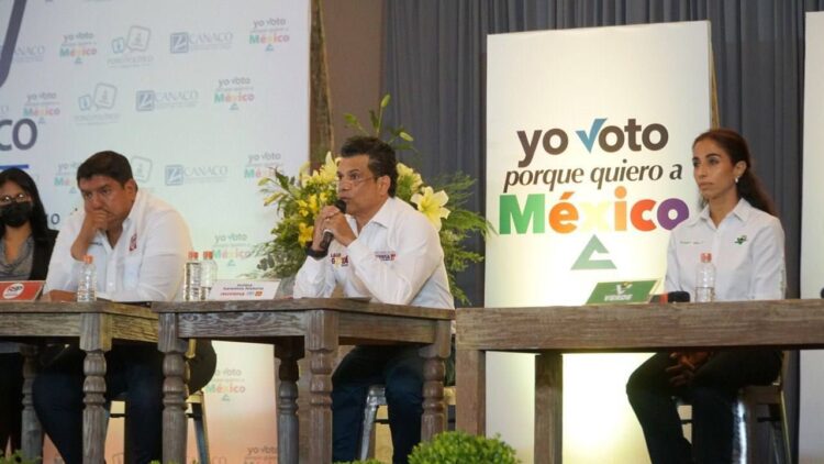 Ofrece Gattás mejores servicios públicos y compras en Victoria