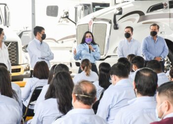 Ofrece Yahleel escuela para operadores de transporte de carga en Nuevo Laredo