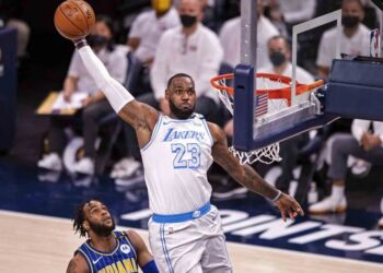 Lakers se aferran al boleto directo a playoffs