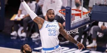 Lakers se aferran al boleto directo a playoffs