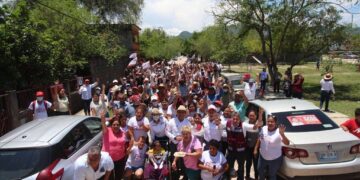 Recorre Gattás Ejidos de Laborcitas Tierra Nueva, Aquiles Serdán y La Presa 