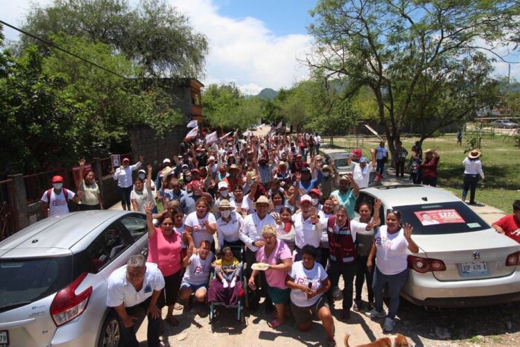 Recorre Gattás Ejidos de Laborcitas Tierra Nueva, Aquiles Serdán y La Presa