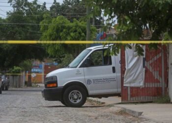 Hallan 70 bolsas con restos humanos en finca de Tonalá, Jalisco