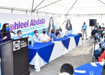 Se solidarizan candidatos con población de Nuevo Laredo, tras tromba