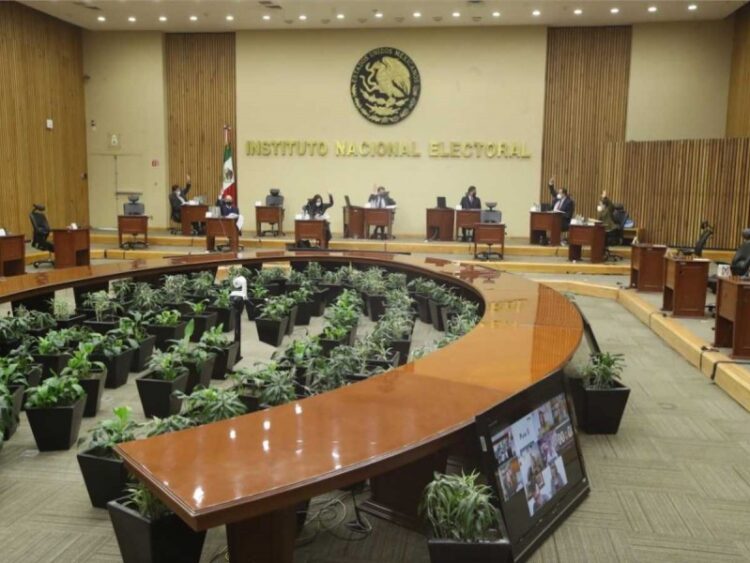 Tribunal Electoral ordena a INE investigar la página ‘Voto Útil’