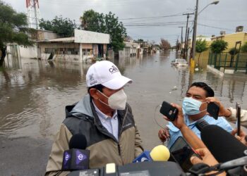 Supervisa Alcalde operativo para desaguar colonias de Matamoros, afectadas por tormenta 