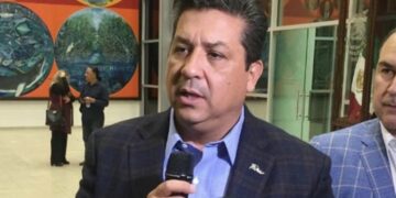 Acusa G. Cabeza de Vaca persecución política en orden de aprehensión y advierte se defenderá