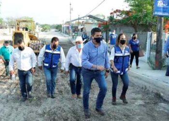 Emite INM alerta migratoria a nombre de Francisco Javier García Cabeza de Vaca