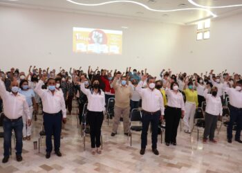 Demanda SNTE regular teletrabajo y reforma integral al sistema de pensiones