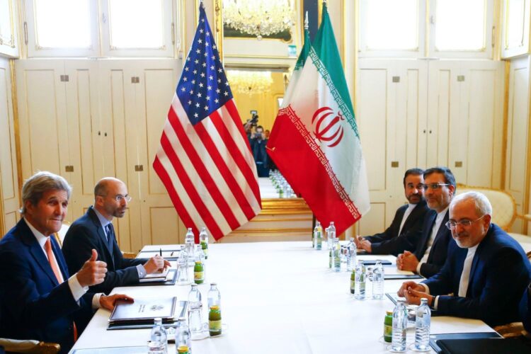 Irán y Estados Unidos reanudan pláticas indirectas sobre uso de energía nuclear