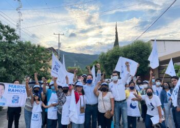 Propone Mario Ramos trabajar por el bien de Victoria