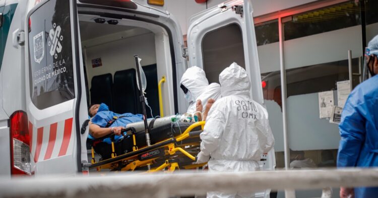 Incrementa a 221 mil 256 la cifra de fallecidos por Covid-19 en México