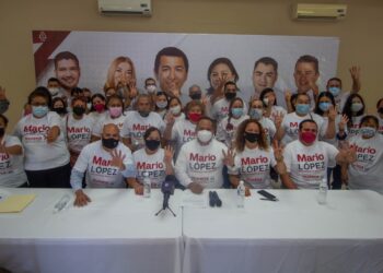 Líderes del PRD renuncian  y se suman a Mario López en Matamoros