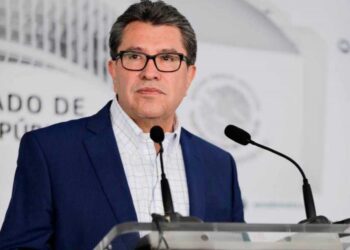 Si no hay orden de captura, que Cabeza de Vaca acuda a FGR: Monreal