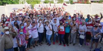 Colonias “Vamos Tamaulipas” cierran filas con Gattás en Victoria