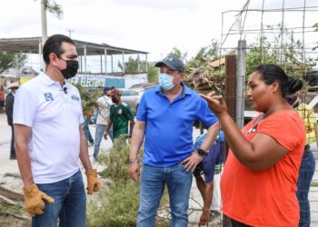 Con ‘Voluntad y Trabajo’ apoya Rivas a familias del poniente de Nuevo Laredo