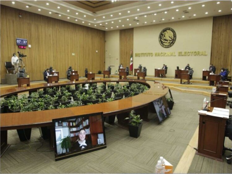 INE cancela tres candidaturas por violencia política de género