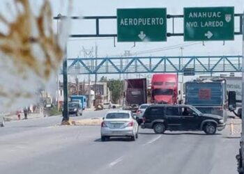 Balacera paraliza sector poniente de Nuevo Laredo, Tamaulipas