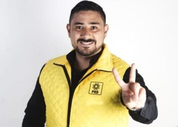 David Valenzuela, el único dispuesto a debatir en distrito19