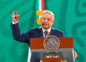 “Apostemos a hacer valer la democracia de manera pacífica”: AMLO