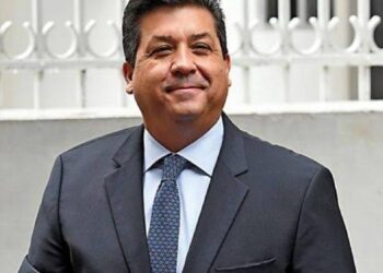 Admite Corte controversia por desafuero de Cabeza de Vaca