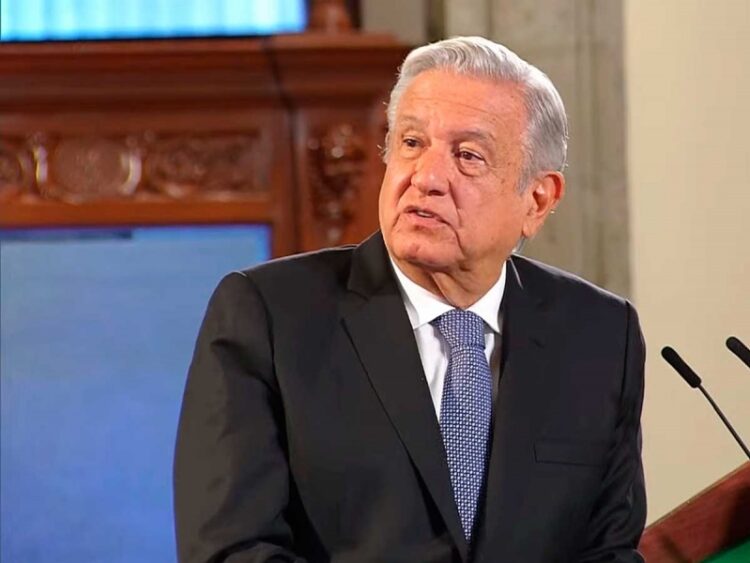 ‘No se va a ocultar nada sobre accidente de Línea 12’: AMLO