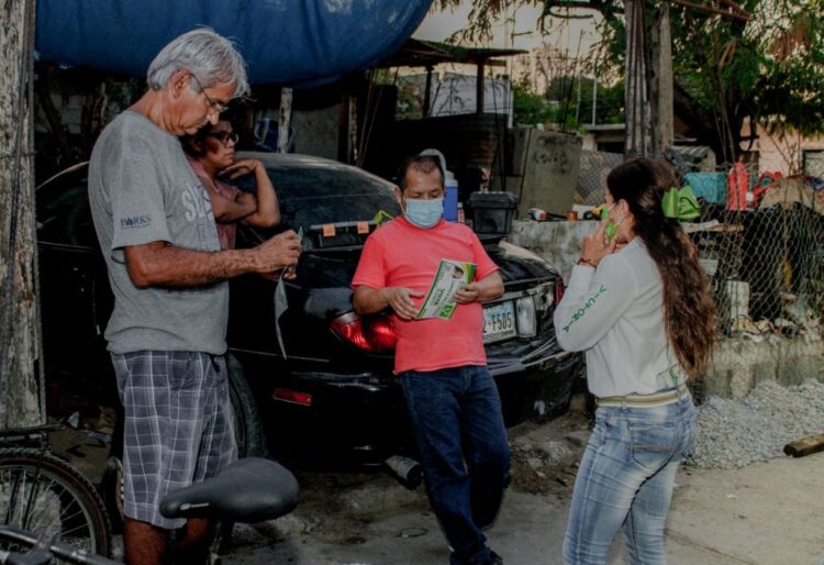 Agua potable y pavimentación, compromiso de Gabriela Millá con Victoria