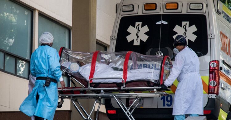 México supera las 218 mil muertes por covid-19