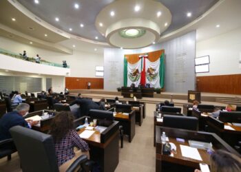 Ejercerá Congreso del Estado acciones penales contra funcionarios federales