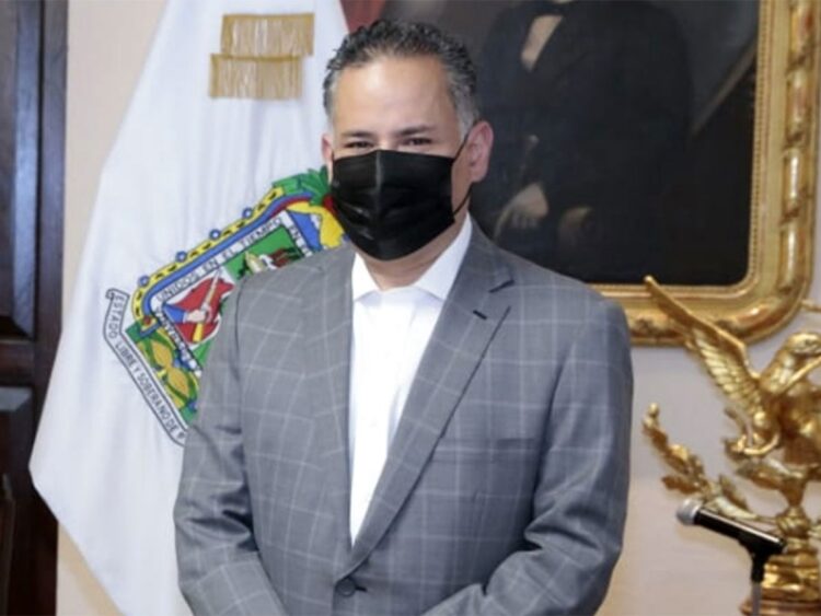 Santiago Nieto, titular del UIF, da positivo a covid-19