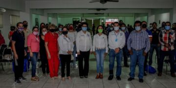 Gabriela Millá presenta propuestas a empleados del Ayuntamiento