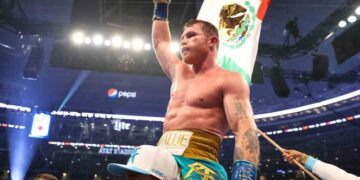 “Canelo” Alvarez termina con el invicto de Billy Joe Saunders