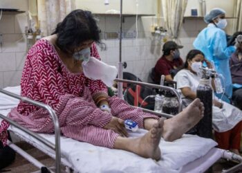 Variante india de covid puede sufrir grandes mutaciones, alerta la OMS