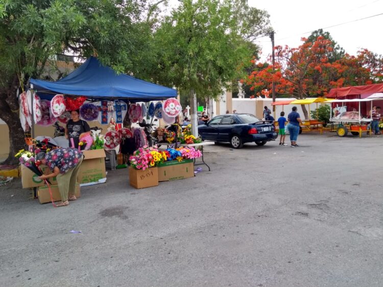Abren panteones entre medidas sanitarias