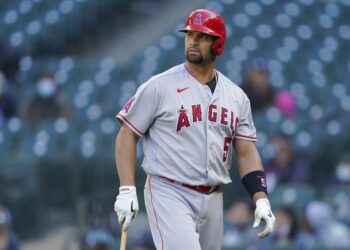 Albert Pujols se integra al equipo de los Dodgers