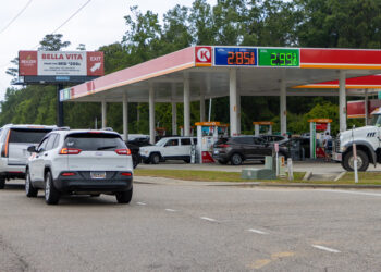 Situación de oleoducto causa compras de pánico de gasolina y desabasto en EU.