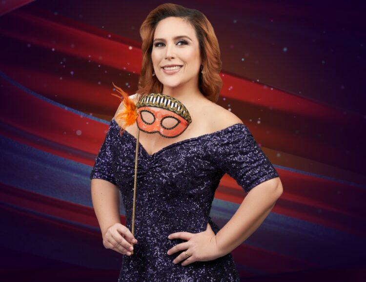 Angélica Vale es la anfitriona del reality “La máscara del amor”
