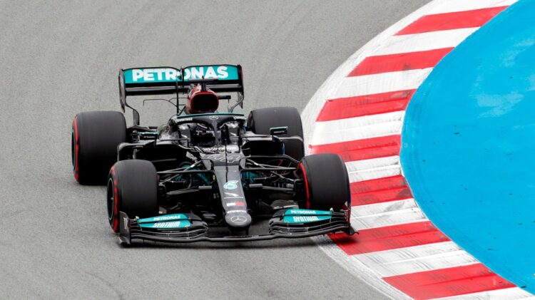 El mexicano ‘Checo’ Pérez no logró subir al podio en el GP de España