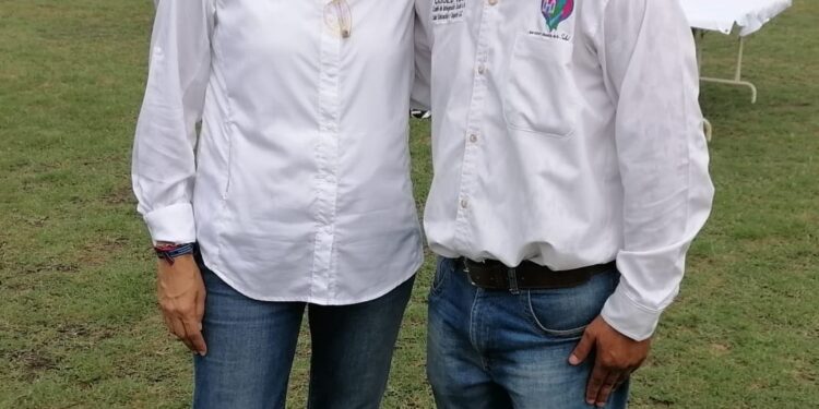 Premia Pilar Gómez a campeonas de fútbol femenil: “Nosotras también”